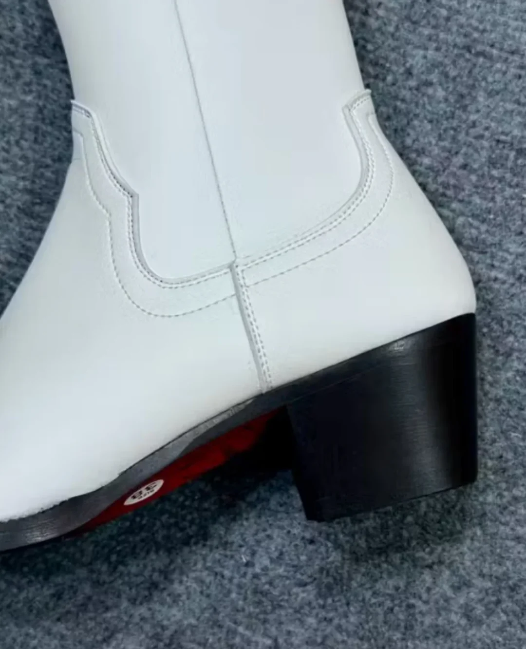 Photo 5 of Boots trắng nam