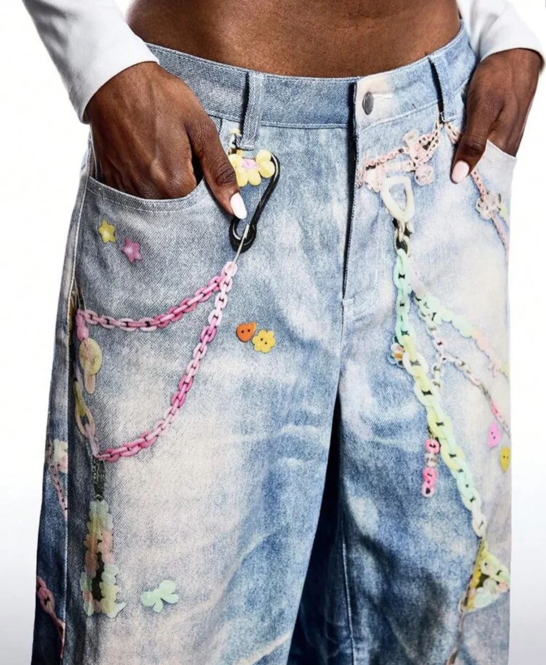 Photo 2 of Quần jeans in họa tiết 3D