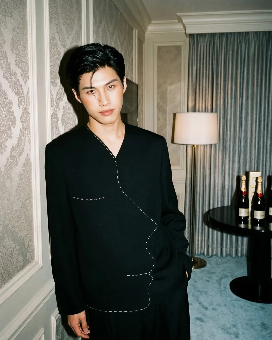 Ảnh 2 của Blazer thiết kế phom suông nam