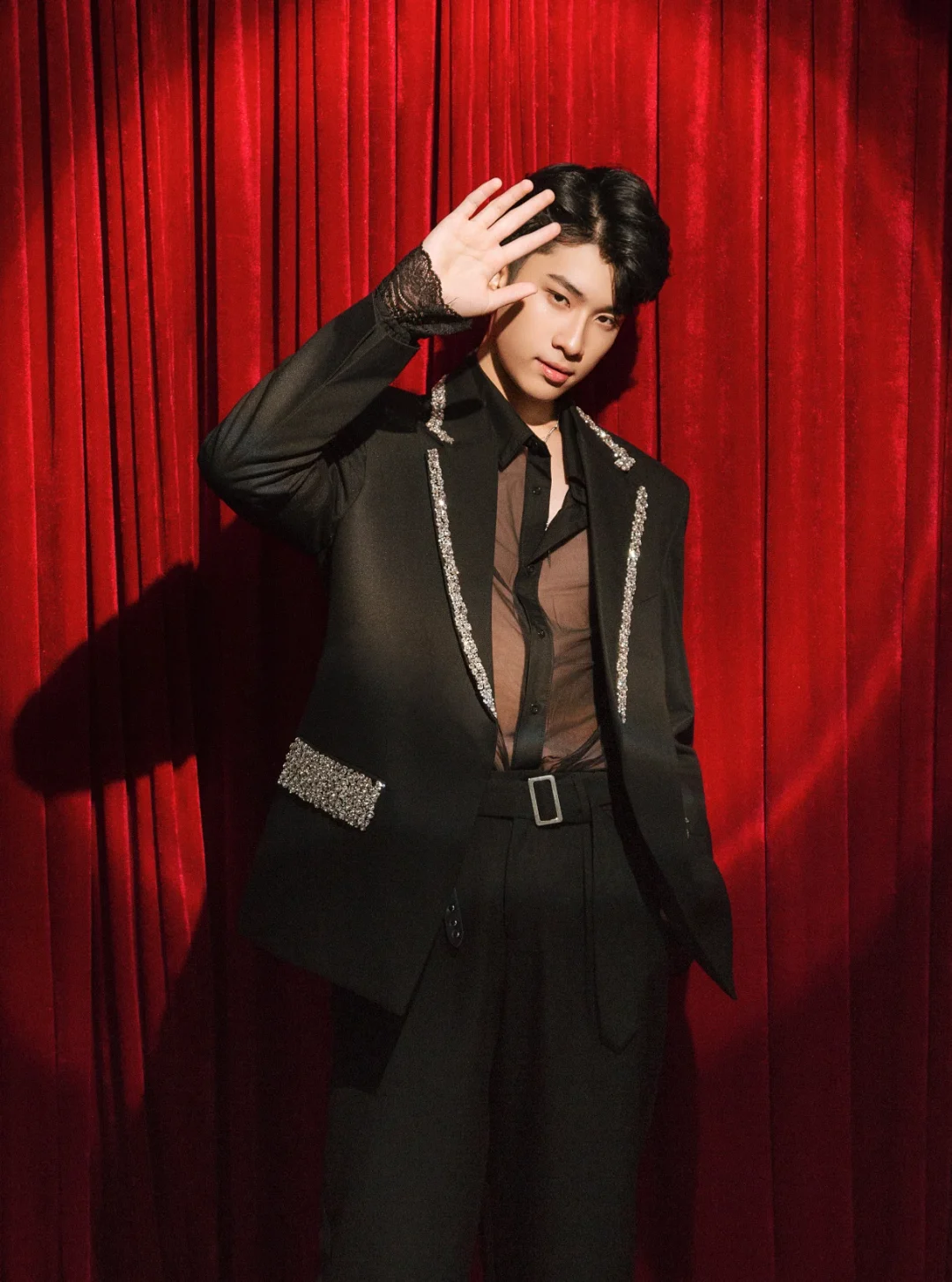 Photo 1 of Set vest đen áo lưới nam