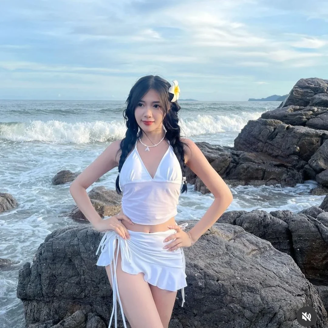 Ảnh 5 của Bikini 3 món kín đáo
