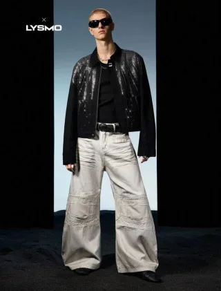 Ảnh 3 của Áo khoác jeans đính đá