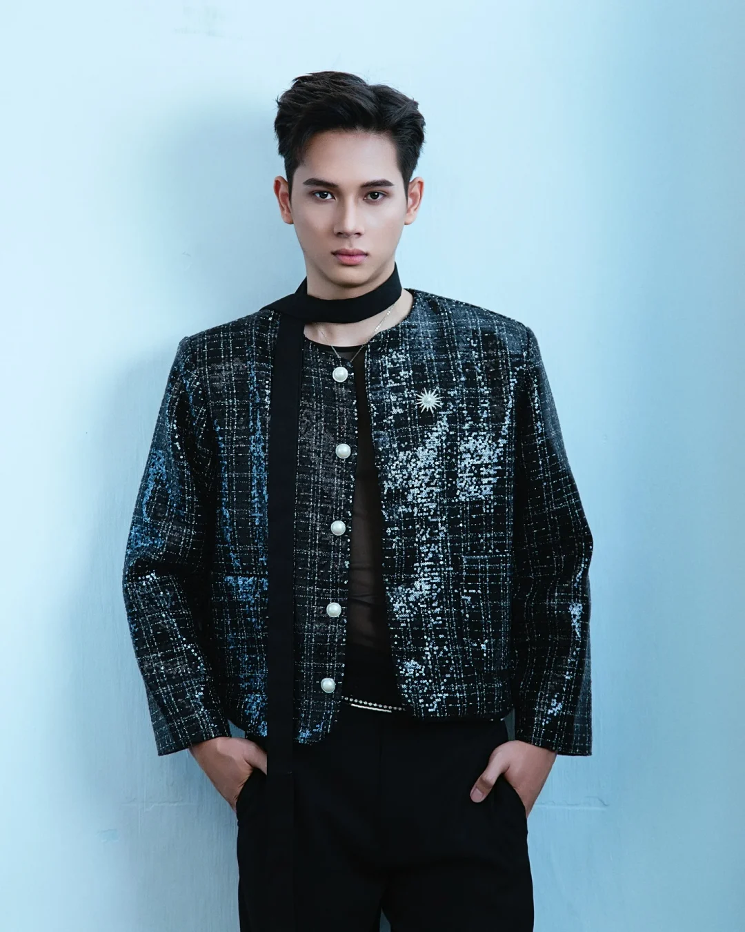 Ảnh 4 của Áo khoác đen bling bling nam