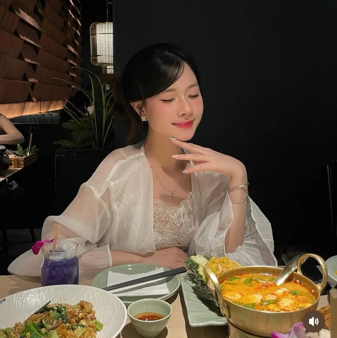 Photo 3 of Set áo tay bồng nữ