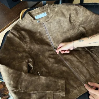 Ảnh 1 của Áo khoác da nâu loang unisex
