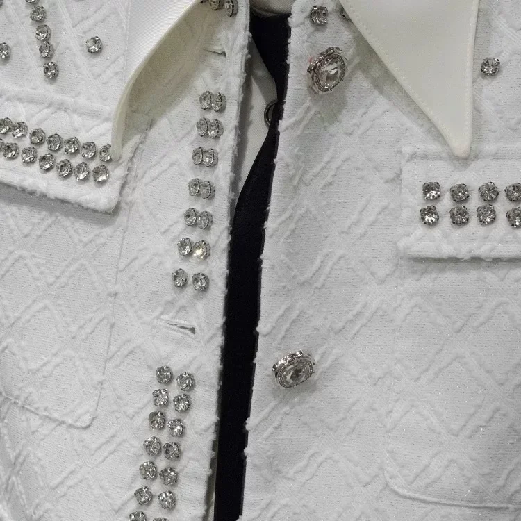 Photo 4 of Áo khoác vải tweet trắng bling bling
