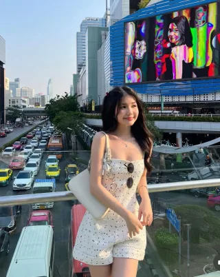 Photo 3 of Jumpsuit hot mặc đi đâu cũng hợp