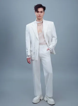 Ảnh 2 của Set vest trắng đính kết