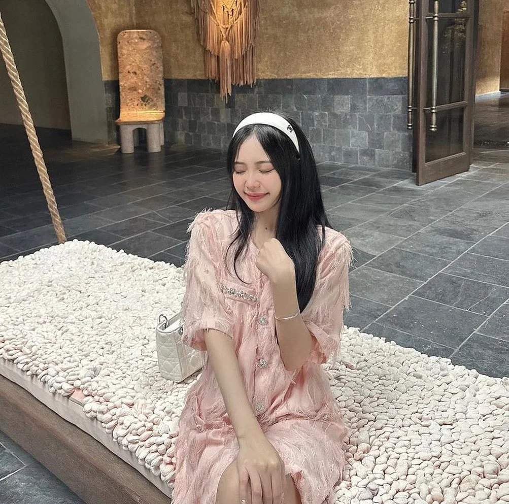 Ảnh 2 của Váy tiểu thư Kylie Dress