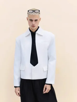Photo 3 of Set blazer trắng quần tây đen nam