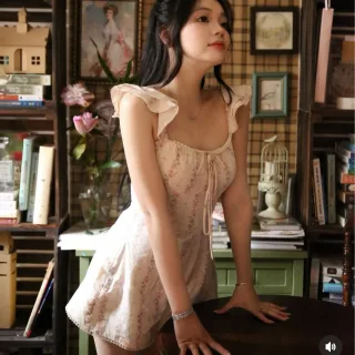 Ảnh 4 của Yếm hoa mùa hè