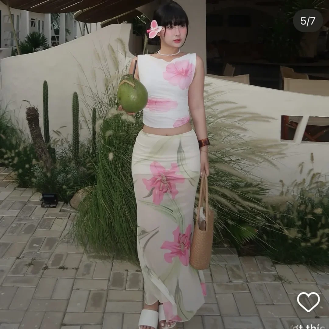 Photo 3 of Set đi biển dịu dàng