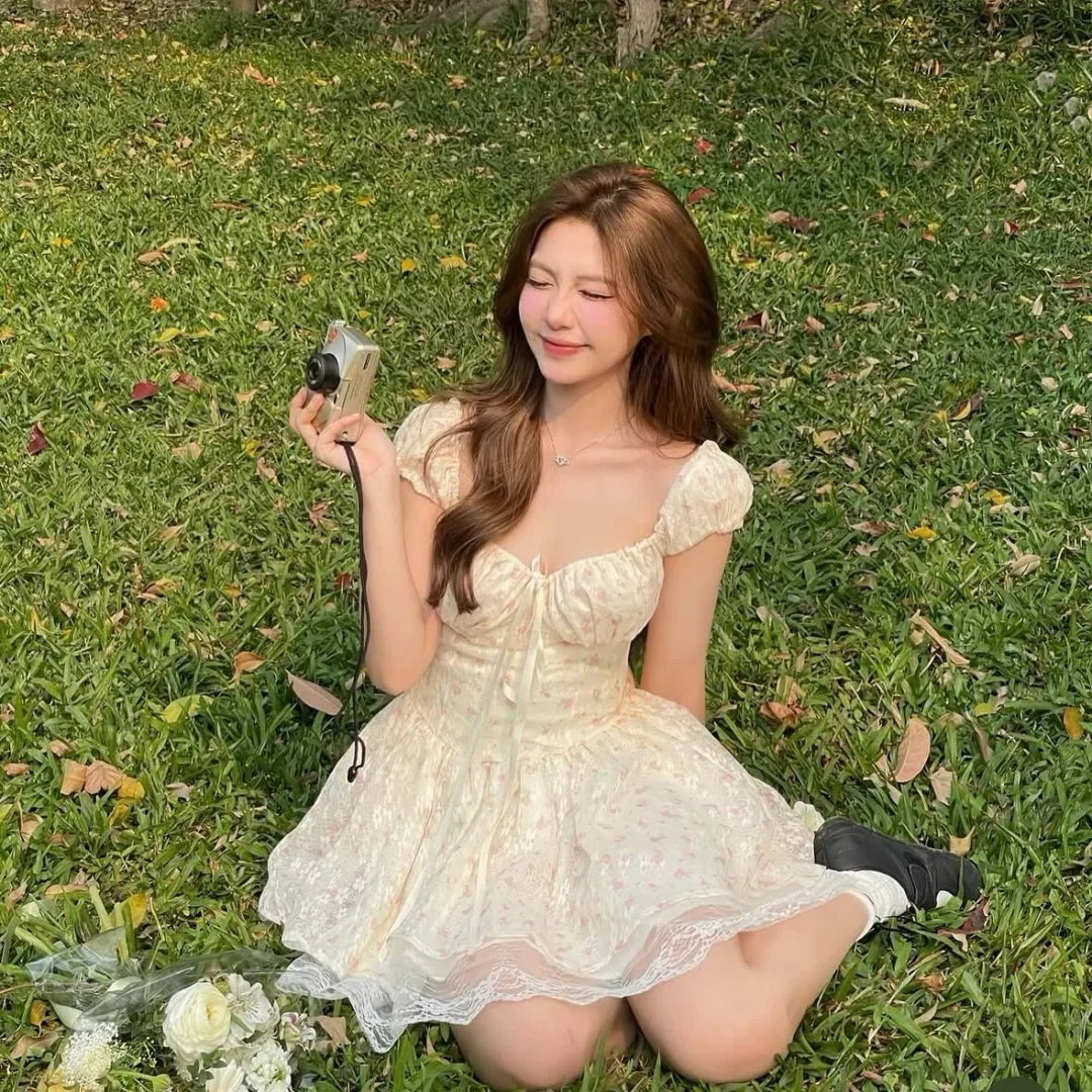 Ảnh 2 của Váy nàng thơ màu vàng