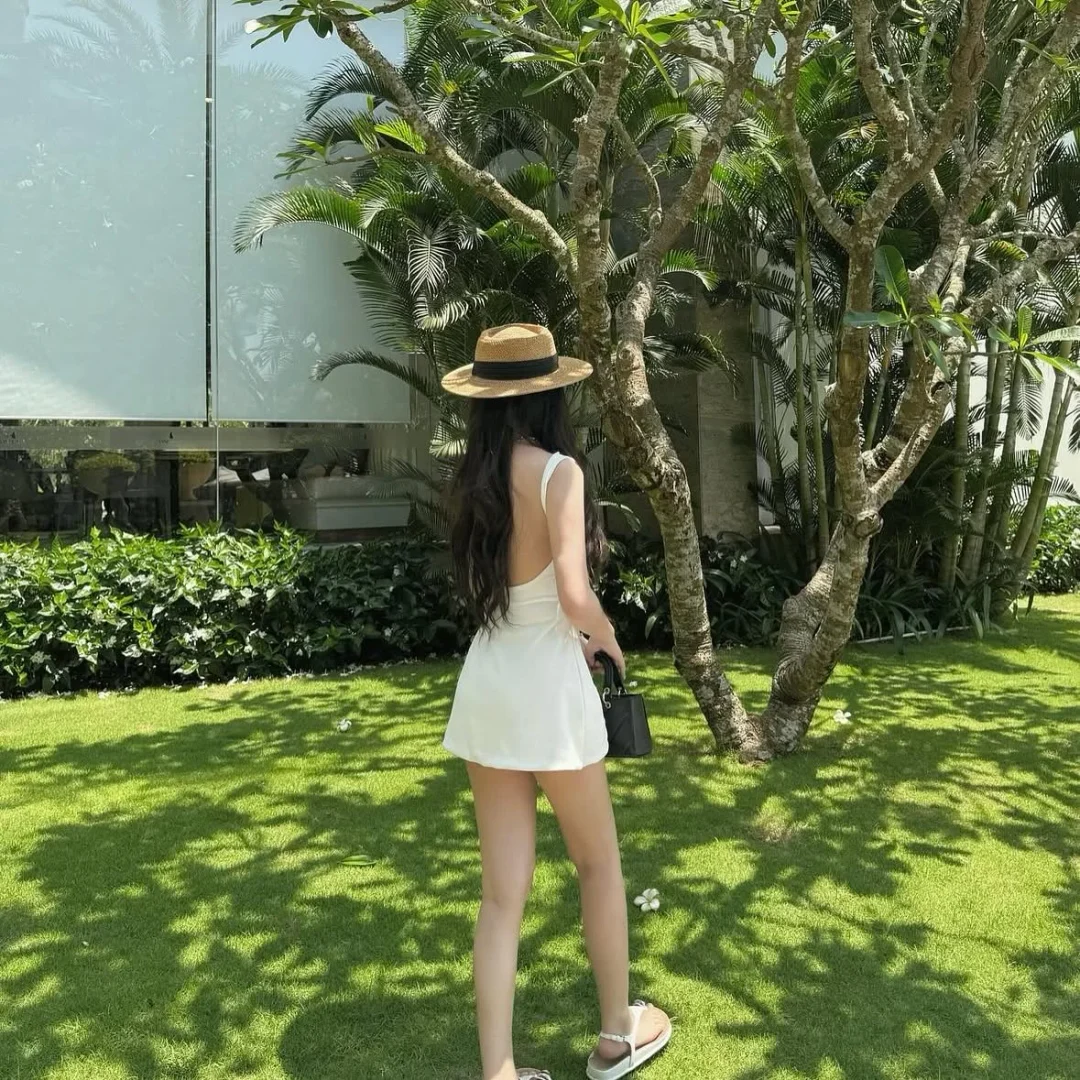 Photo 4 of Váy body basic hở lưng