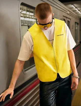 Ảnh 3 của Áo gile da vàng nam
