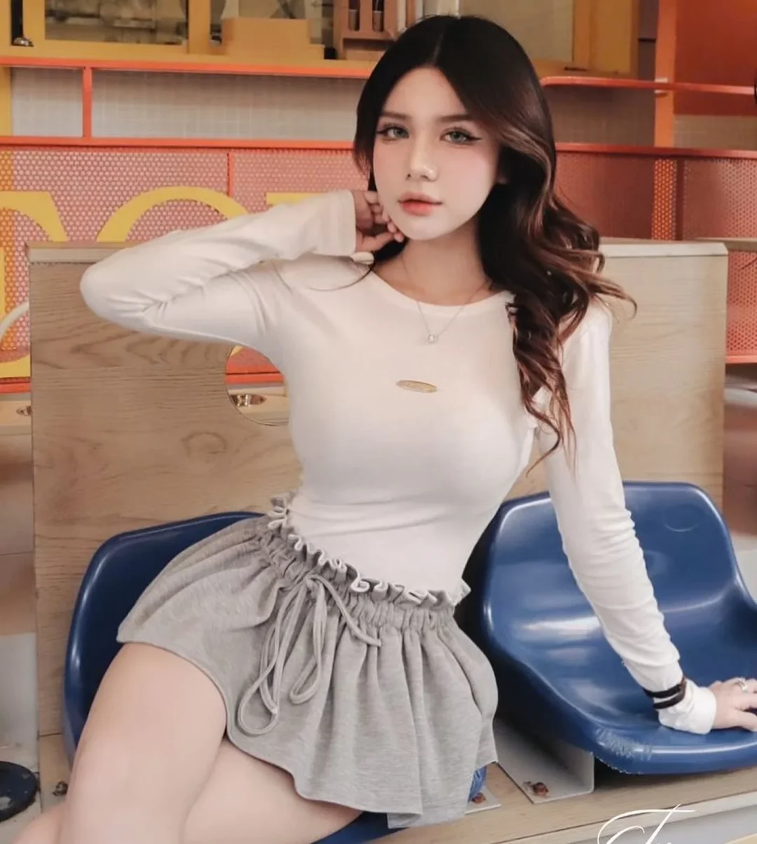 Photo 3 of Set xám ôm dáng nữ