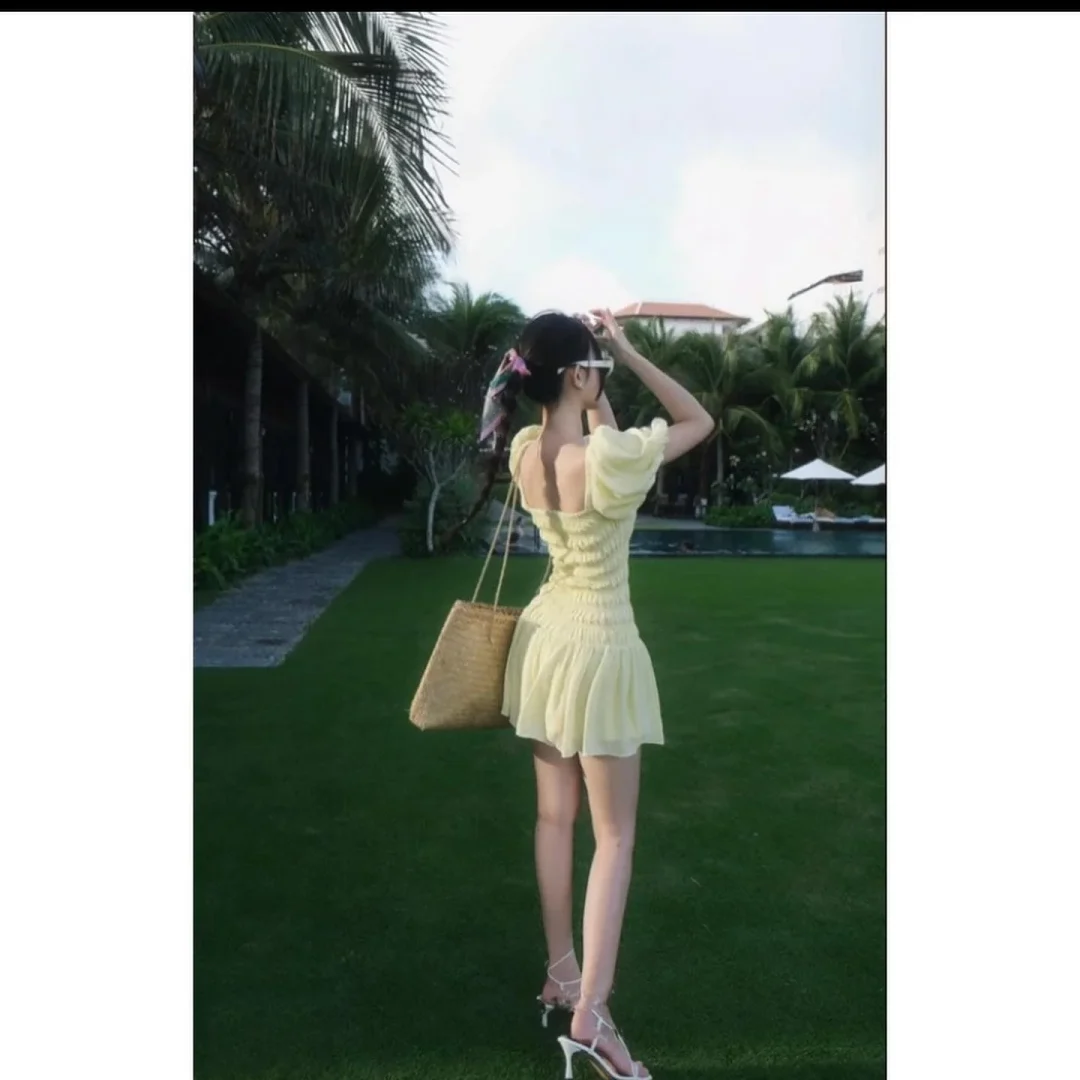 Ảnh 5 của Váy nữ tay phồng cổ vuông