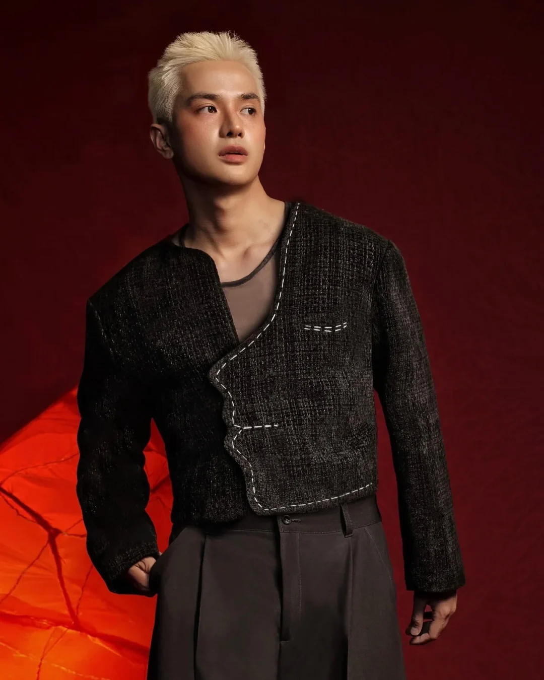 Photo 1 of Áo khoác tweed crop nam