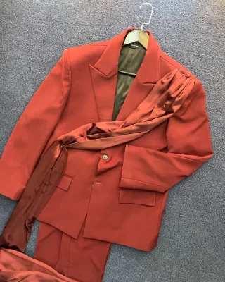 Ảnh 4 của Set suit đỏ đô nam sang trọng