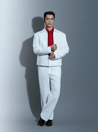 Photo 3 of Set blazer trắng đen nam