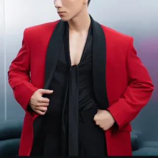 Ảnh 3 của Áo blazer đỏ nam