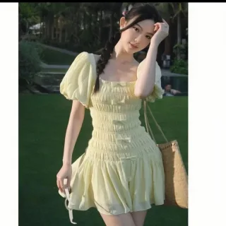 Ảnh 2 của Váy nữ tay phồng cổ vuông