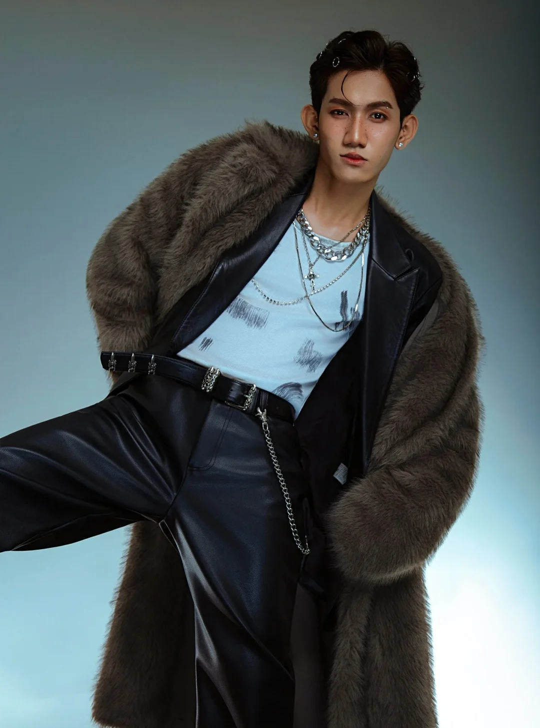 Ảnh 1 của Set blazer quần da phối layer