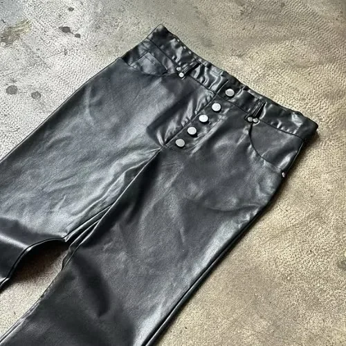 Ảnh 6 của Quần da Chivalry Warehouse
