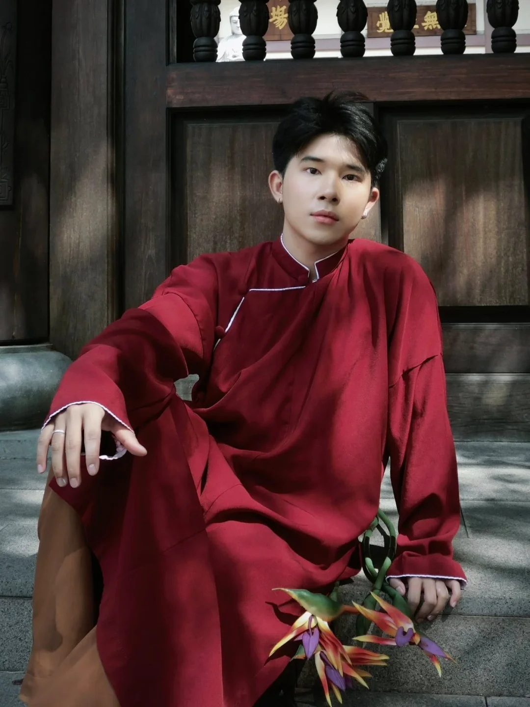 Photo 1 of Áo dài đỏ đô nam OAO
