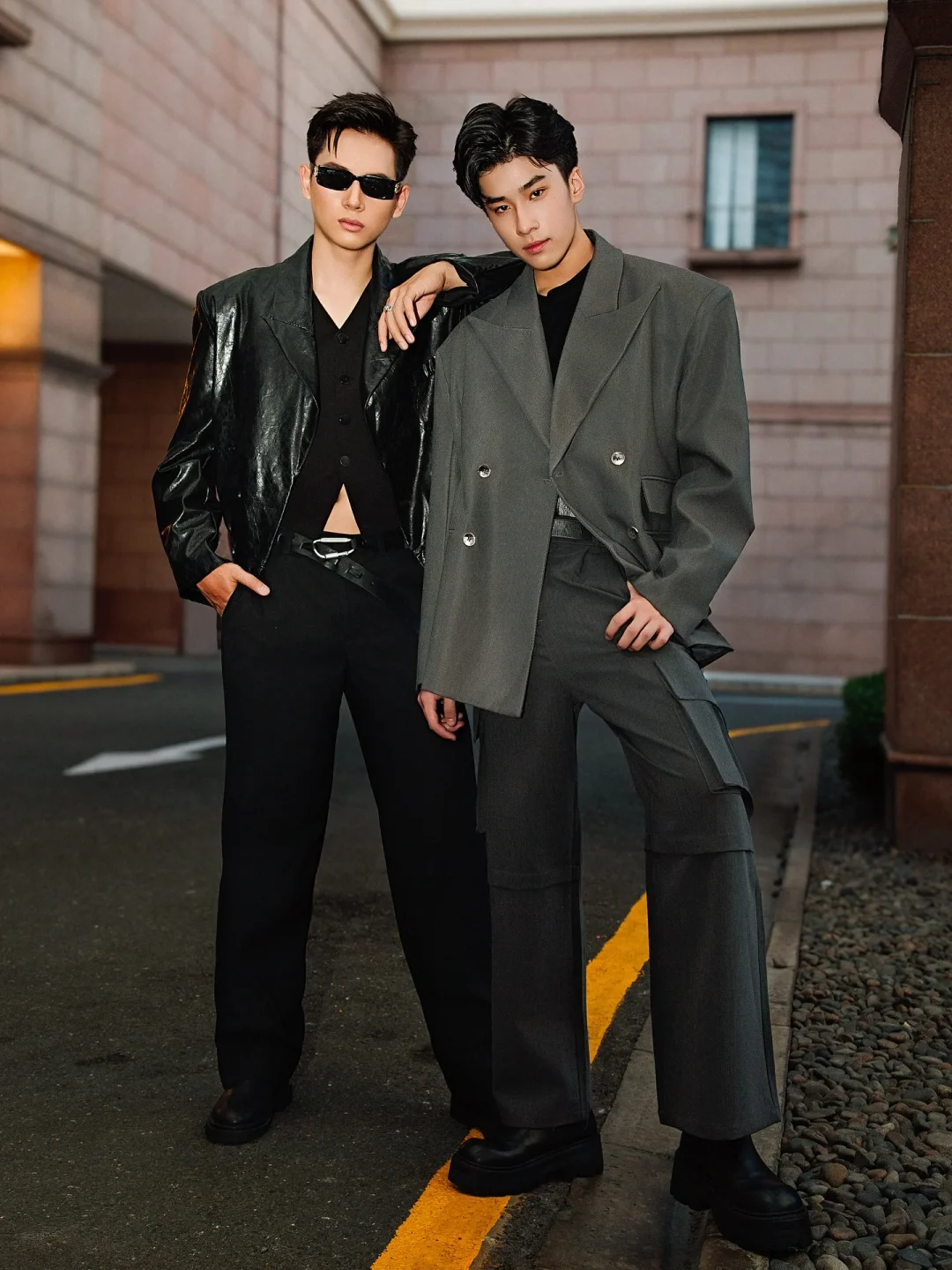 Photo 4 of Set blazer xám oversize nam