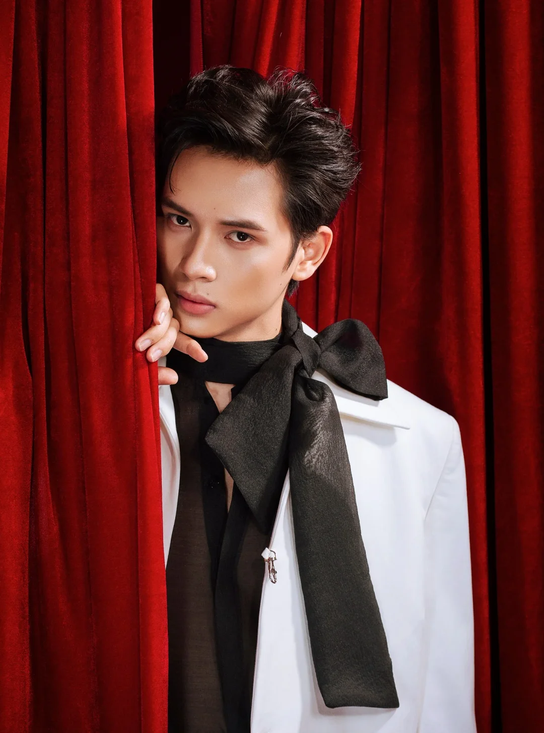 Photo 4 of Set vest đen trắng nam