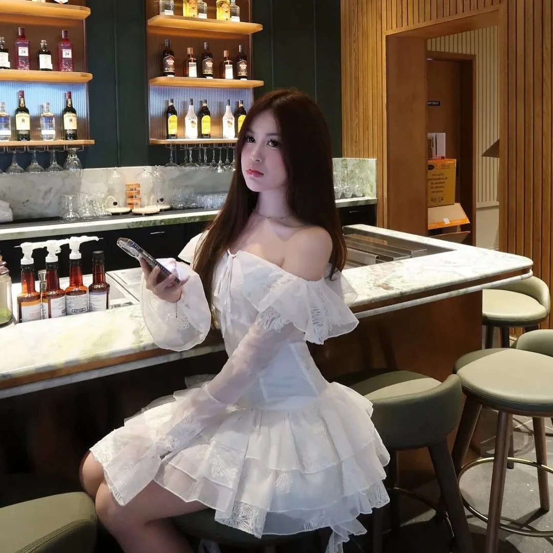 Ảnh 2 của Đầm tua rua ôm dáng