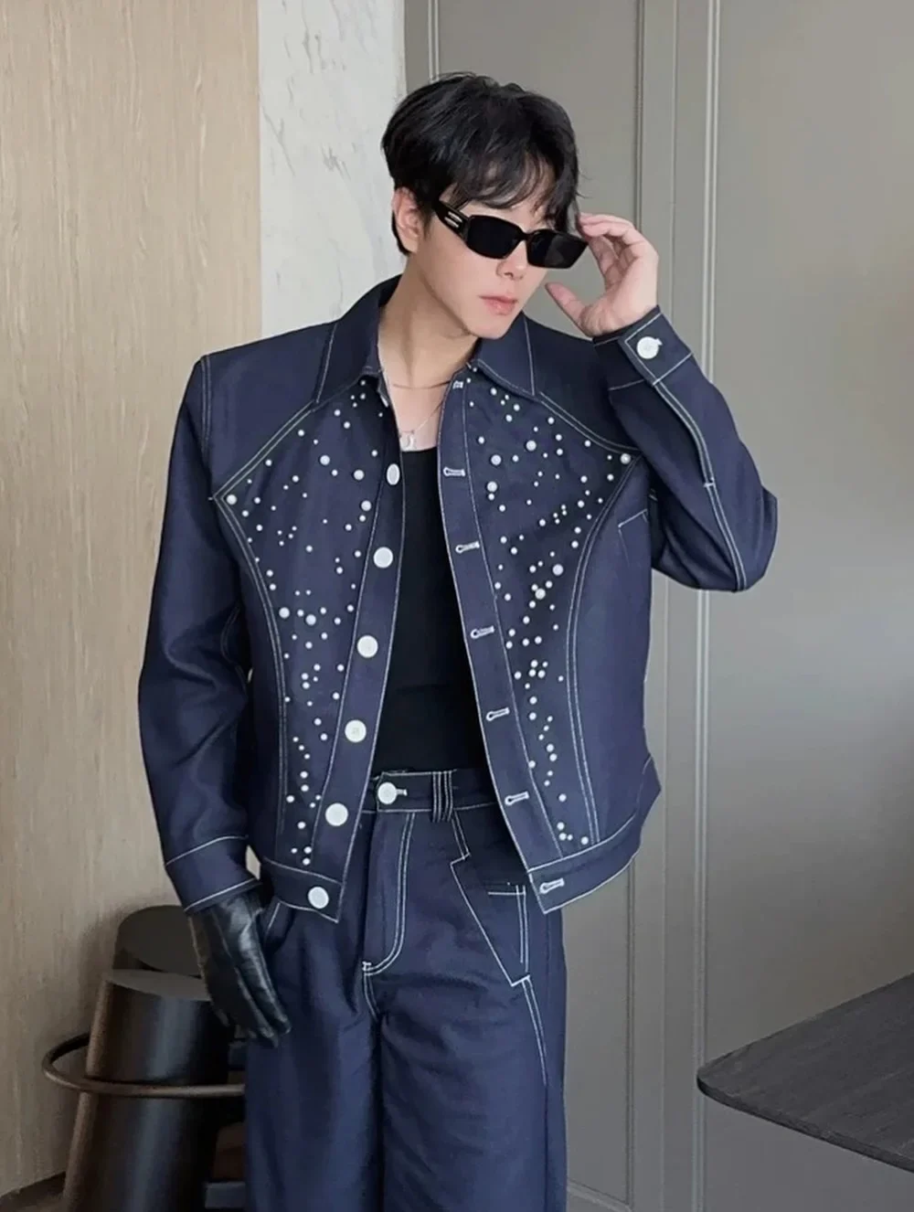 Photo 3 of Set denim xanh đính ngọc trai nam