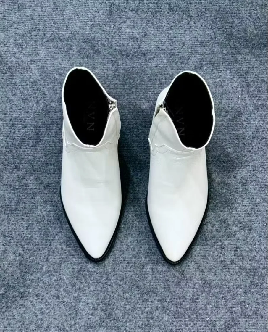 Photo 4 of Boots trắng nam