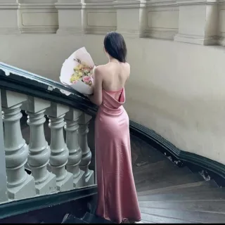 Ảnh 2 của Đầm lụa đi tiệc nữ