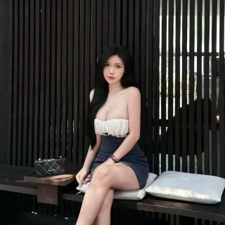 Photo 1 of Váy slay nữ