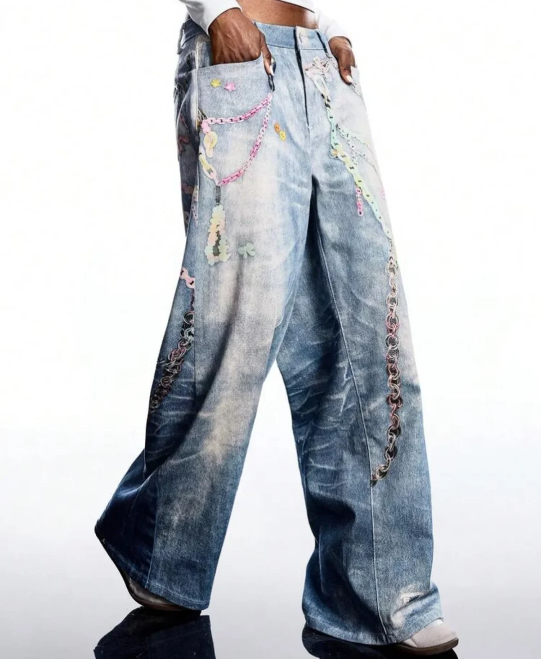 Photo 3 of Quần jeans in họa tiết 3D