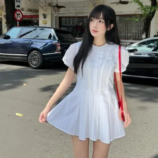 Photo 2 of Váy nữ sinh trong trẻo