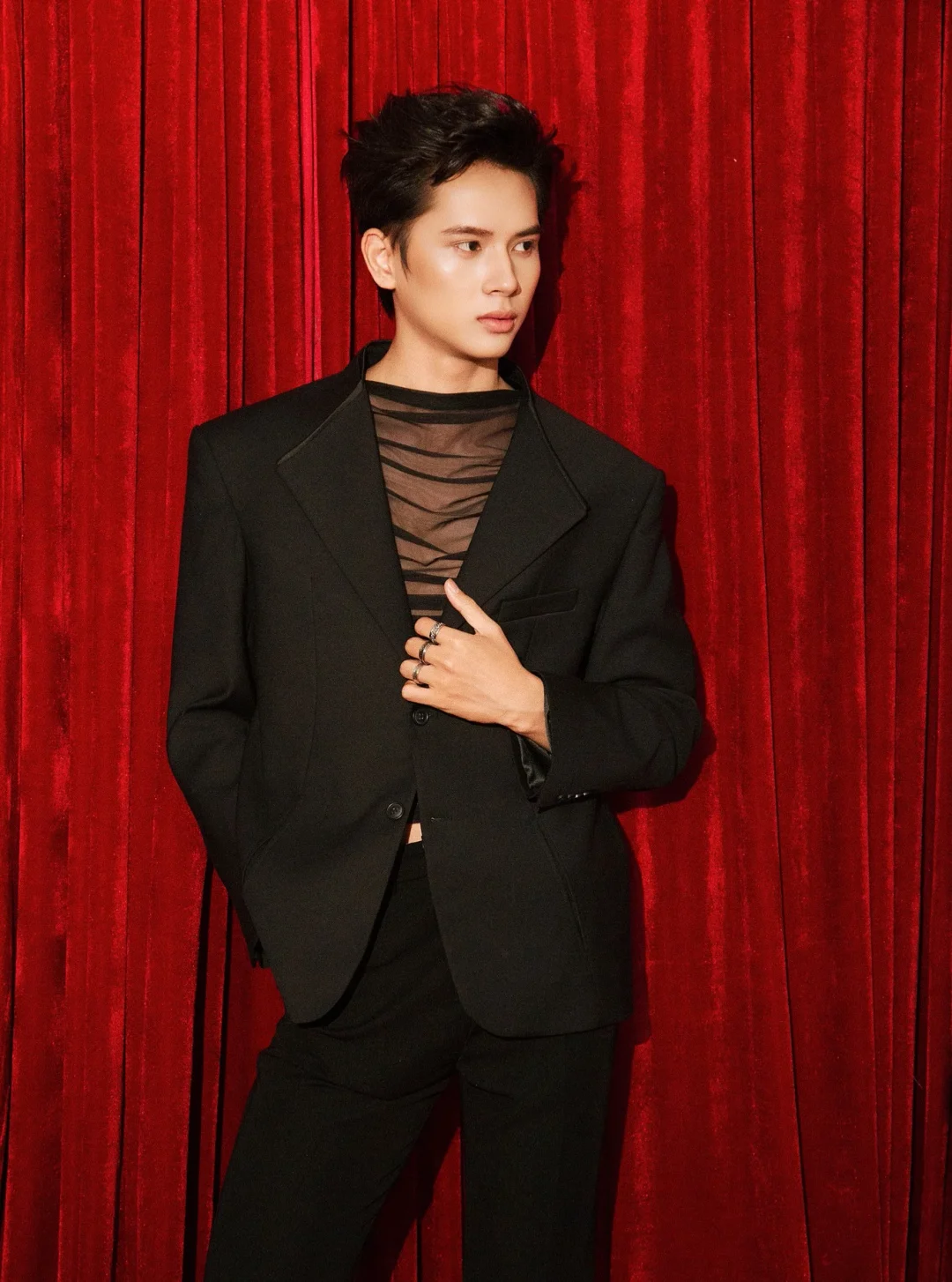 Photo 3 of Set vest đen nam áo lưới