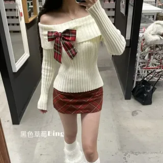 Photo 1 of Set áo len chân váy Noel
