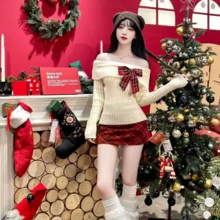 Photo 4 of Set áo len chân váy Noel