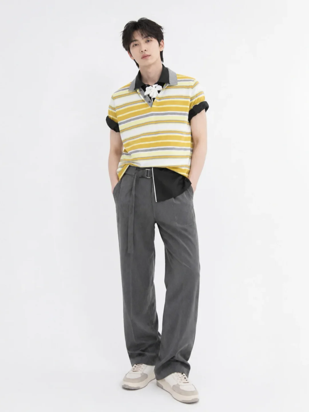 Ảnh 4 của Set sơ mi đính hoa kẻ sọc