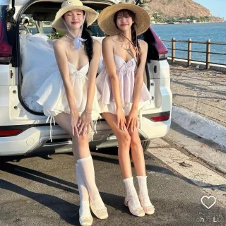 Photo 3 of Váy nữ màu trắng