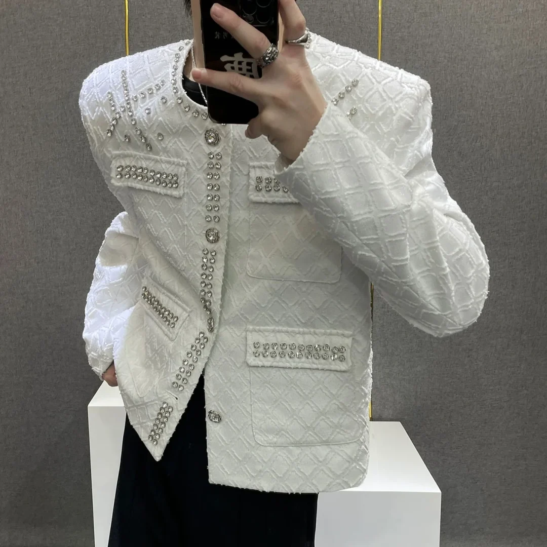 Photo 3 of Áo khoác vải tweet trắng bling bling