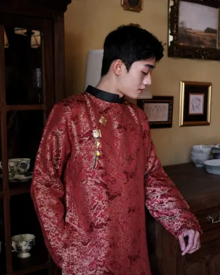 Ảnh 2 của Áo dài nam đỏ YUDAL