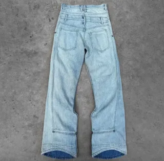 Photo 4 of Quần jeans ống suông unisex