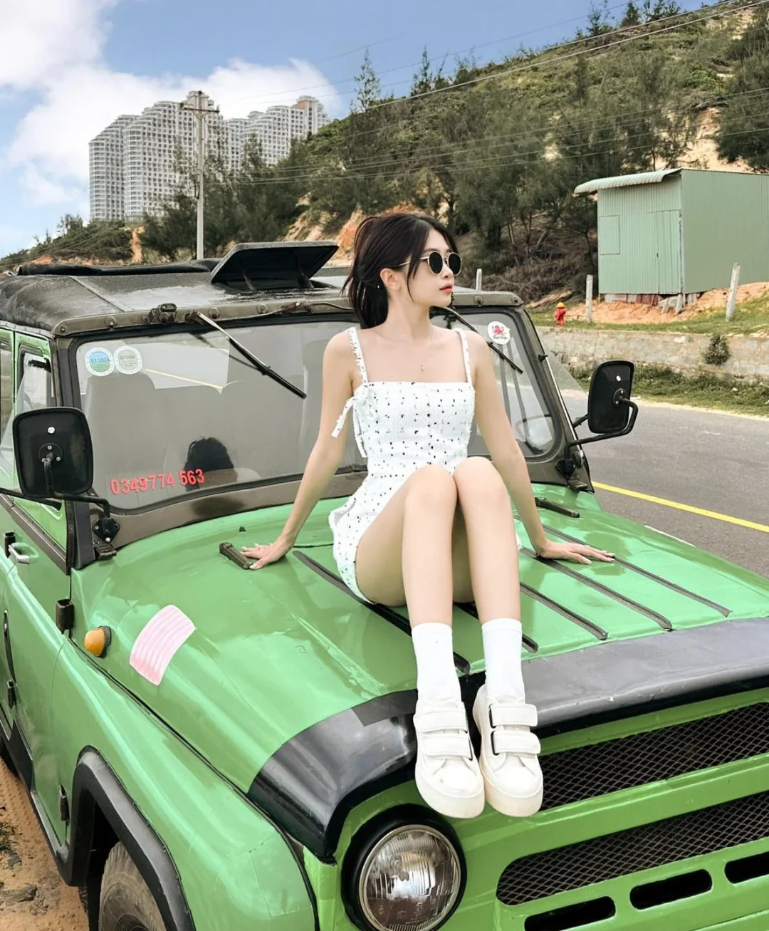Photo 2 of Jumpsuit nữ Itscicico