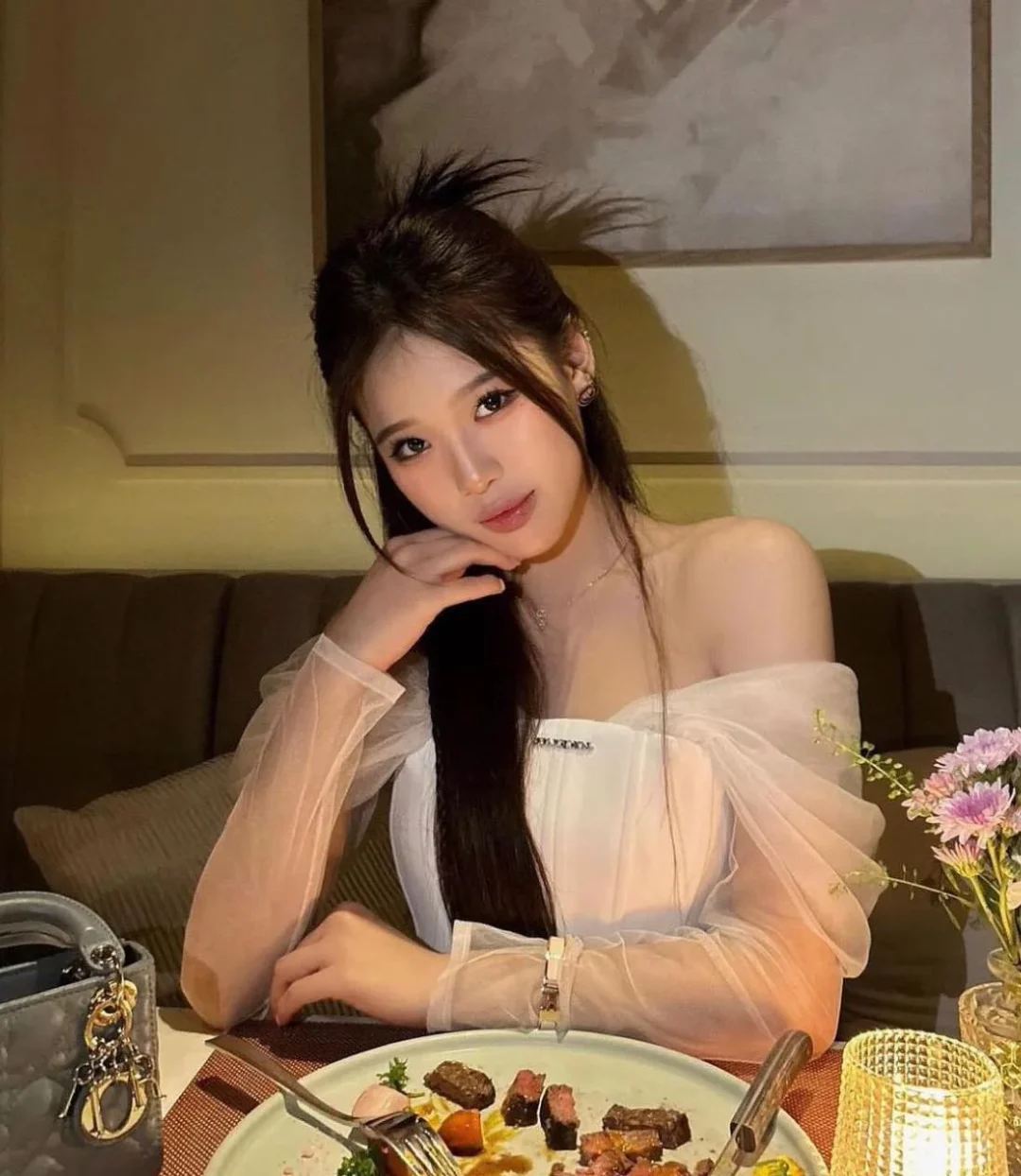 Ảnh 2 của Set trắng nữ