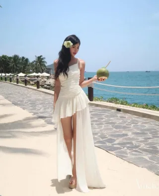 Ảnh 3 của Váy Astra Dress
