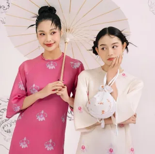 Ảnh 3 của Áo dài Lan Chi màu be